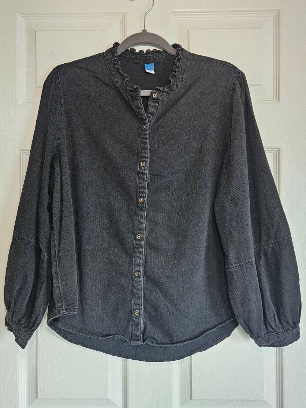 Old Navy -Chambray Denim Ruffle Neck Balloon Sleeve Button Blouse - Large